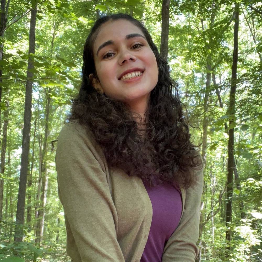 Meet your Posher, Karima